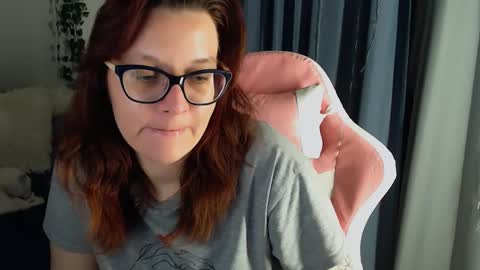 Milla online show from February 2025 08:07:02 PM