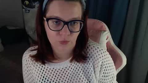 Milla online show from February 2026 07:56:02 PM