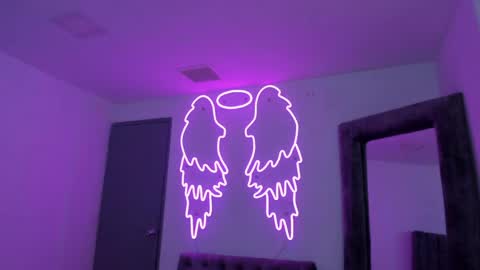 miller_silvana online show from April 2026 12:50:02 PM