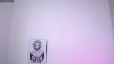 Snapshot of millie_bobby_ chatting on July 2026 06:58:02 PM Millie Bobby online show from July 2026 06:58:02 PM