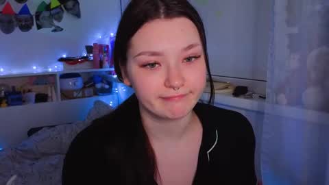 Millie online show from November 2025 03:27:01 AM