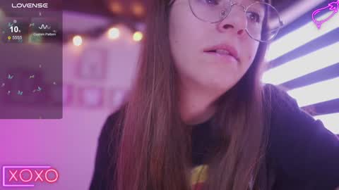 Snapshot of milly_kenner chatting on January 2025 03:12:02 PM MILLY online show from January 2025 03:12:02 PM