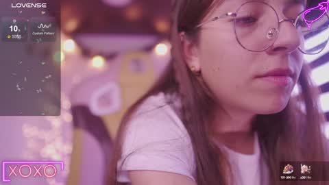 Snapshot of milly_kenner chatting on January 2025 08:44:01 PM MILLY online show from January 2025 08:44:01 PM