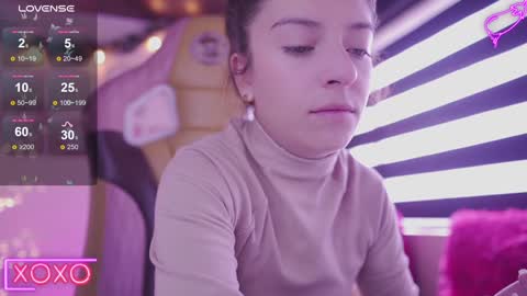 Snapshot of milly_kenner chatting on January 2025 02:56:02 PM MILLY online show from January 2025 02:56:02 PM