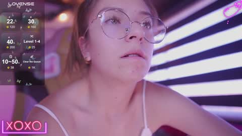 Snapshot of milly_kenner chatting on January 2025 09:24:01 PM MILLY online show from January 2025 09:24:01 PM