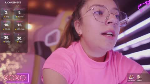 Snapshot of milly_kenner chatting on January 2025 03:51:02 PM MILLY online show from January 2025 03:51:02 PM