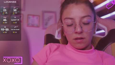 Snapshot of milly_kenner chatting on January 2025 06:52:01 PM MILLY online show from January 2025 06:52:01 PM