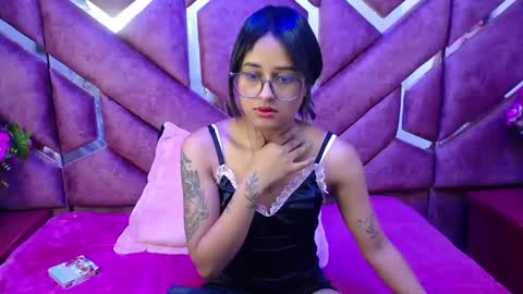 Snapshot of milly_print chatting on February 2025 06:32:01 AM Milly Print online show from February 2025 06:32:01 AM