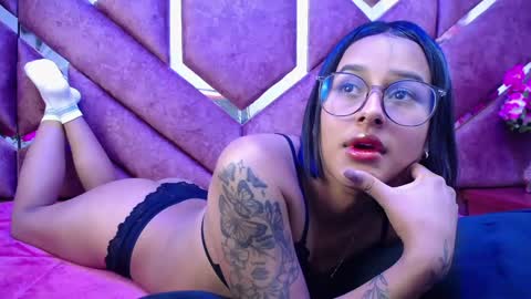 Snapshot of milly_print chatting on February 2025 05:53:01 AM Milly Print online show from February 2025 05:53:01 AM