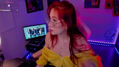 Snapshot of milly_yako chatting on September 2025 03:10:02 AM Monkey D Maddie online show from September 2025 03:10:02 AM