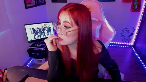 Snapshot of milly_yako chatting on September 2025 10:46:02 PM Monkey D Maddie online show from September 2025 10:46:02 PM