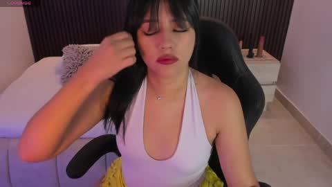 Snapshot of millyevans1 chatting on April 2026 03:11:01 AM millyevans1 online show from April 2026 03:11:01 AM