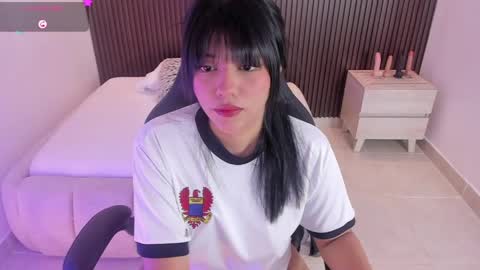 Snapshot of millyevans1 chatting on April 2026 02:51:02 AM millyevans1 online show from April 2026 02:51:02 AM