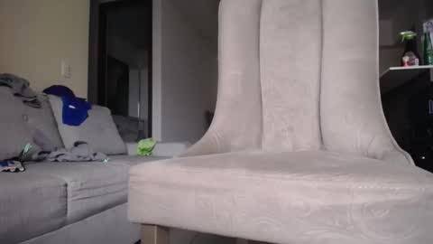 Snapshot of milostructor chatting on April 2026 01:59:01 PM miloslove online show from April 2026 01:59:01 PM