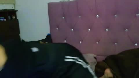 vaiolet 25 online show from September 2025 03:22:01 AM