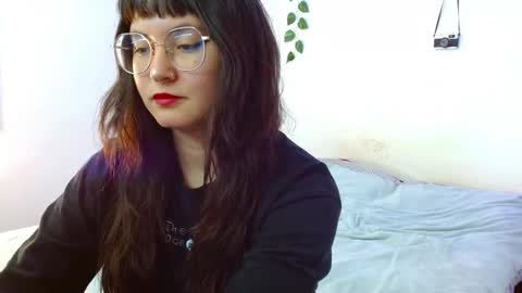 mily_baker online show from January 2025 09:20:01 PM