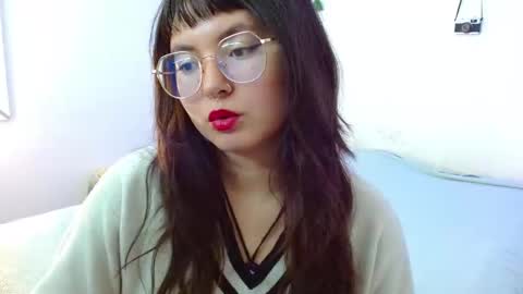 mily_baker online show from January 2025 05:28:01 PM