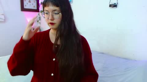 Snapshot of mily_baker chatting on May 2026 01:11:02 AM mily_baker online show from May 2026 01:11:02 AM