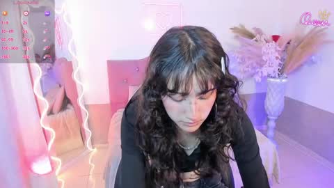 mily_tay online show from April 2026 12:28:02 PM
