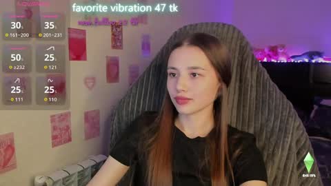 Snapshot of milyamess chatting on May 2026 05:53:02 PM Emily online show from May 2026 05:53:02 PM