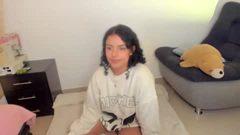 Mimii  online show from June 2026 03:40:02 AM