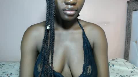 Snapshot of mimiebony chatting on June 2026 07:14:02 AM mimiebony online show from June 2026 07:14:02 AM