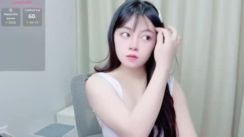 Snapshot of minaaaa69879 chatting on May 2026 02:07:02 AM Na online show from May 2026 02:07:02 AM