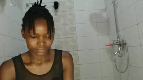 Snapshot of minatah6 chatting on November 2025 11:10:02 AM minatah6 online show from November 2025 11:10:02 AM