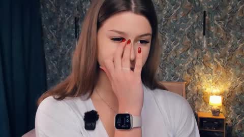 Mindi online show from November 2025 07:18:02 AM