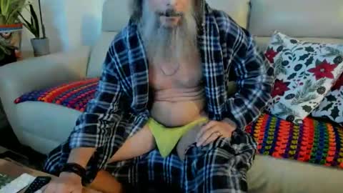 mindphuk online show from December 2025 09:54:01 PM