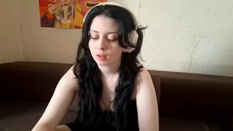 Mindy online show from April 2026 05:58:02 AM