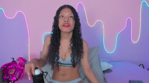 Mingie online show from February 2025 11:44:02 AM