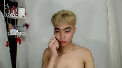 mingkla_man online show from April 2026 02:17:01 AM