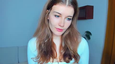 Snapshot of mingrummell chatting on October 2025 07:21:02 AM Mia online show from October 2025 07:21:02 AM