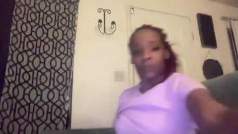 Snapshot of mini_luv chatting on July 2026 07:23:02 AM SLIPSLID online show from July 2026 07:23:02 AM