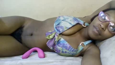 minlavine online show from July 2026 10:32:02 AM