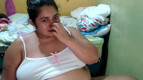 Andrea online show from April 2026 01:05:02 AM