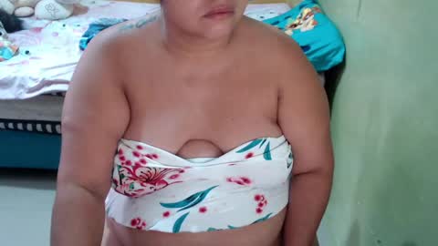 Snapshot of minnie_bbw69 chatting on May 2026 10:53:02 AM Andrea online show from May 2026 10:53:02 AM