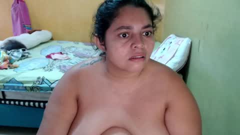 Snapshot of minnie_bbw69 chatting on May 2026 11:18:01 AM Andrea online show from May 2026 11:18:01 AM