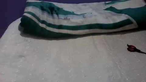 Snapshot of minnisex chatting on December 2024 03:00:02 AM Minni Sex online show from December 2024 03:00:02 AM