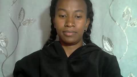 minouch211907 online show from March 2026 04:51:01 AM