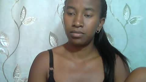 minouch211907 online show from March 2026 08:26:33 AM