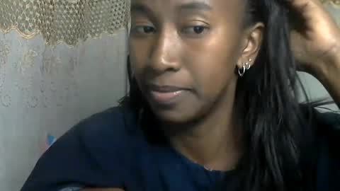 Snapshot of minouch211907 chatting on June 2026 02:41:02 PM minouch211907 online show from June 2026 02:41:02 PM