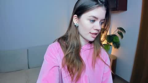 Linda online show from February 2026 09:02:02 AM