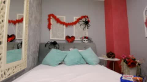 Mira online show from October 2025 03:41:01 PM