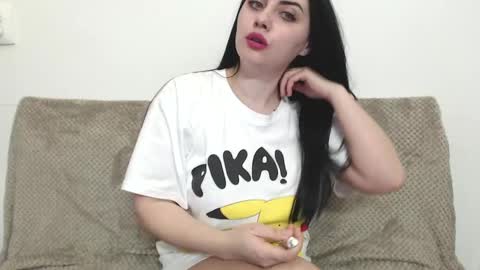 mira_jade online show from March 2026 07:04:02 PM