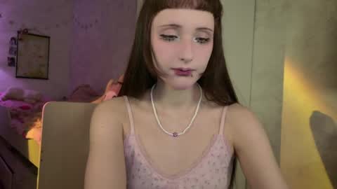 Snapshot of mira_jadee chatting on April 2026 09:12:01 PM Mira online show from April 2026 09:12:01 PM