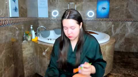 Mira online show from March 2025 02:46:02 AM