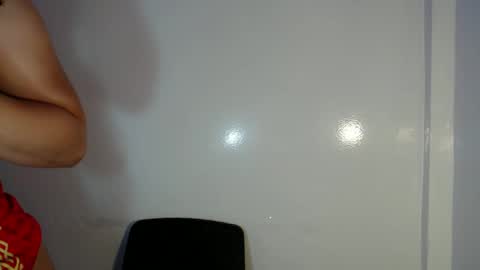 Snapshot of mira_luna222 chatting on March 2025 01:09:01 AM Mira Bella online show from March 2025 01:09:01 AM