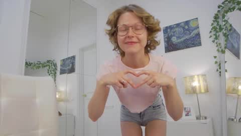 mira_marni online show from November 2025 11:10:01 AM